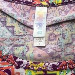 LuLaRoe  EUC Multicolor Abstract Print Scoop Neck Short Sleeve Top Sz S Photo 3