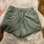 Open Edit  Shorts Women's Medium Relaxed Pull‎ On Green Drawstring Waist Photo 1