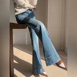 COMMENSE Washed Slim Draped Denim Pants
COLOR Photo 1