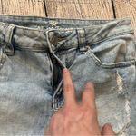 Almost Famous Y2k Mid Rise Denim Jean Shorts Women’s 7 Distressed Raw Hem Fringe Photo 4