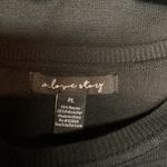 Women's Black Long Sleeve Knitted Pullover Sweater Gold Shoulder Button Size LP Photo 8