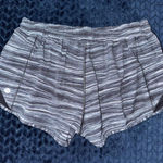 Lululemon Women's Hotty Hot II Running Shorts Lined Striped Lightweight Size 12 Photo 0