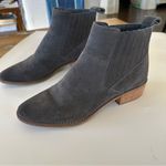 DV by Dolce Vit Dolce Vita Talsie Anthracite Suede Ankle Booties Size 9 Photo 3