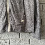 Vuori  Halo Performance Hoodie Heather Gray Full Zip Photo 4