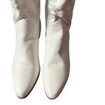 Women's western white cowboy ankle boots Size 8.5 Photo 1