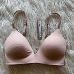 SKIMS Wireless Form T-shirt Bra Mica Size 30C Photo 1