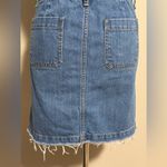 Loft EUC Medium Wash Denim Button Front Frayed Mini Skirt size 00P Photo 7