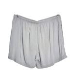 Uniqlo  Gray Pull-on Shorts Size XL Light Gray Pull-on Drawstring Shorts Photo 1