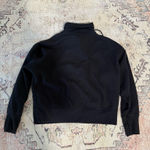 Old Navy  Athletic Pullover Size XL Photo 2