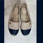 Michael Kors Women's Black and Tan Loafers Photo 2