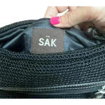 The Sak  Black‎ Woven Small Shoulder Bag Photo 6