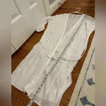 Uniqlo White Gauze Wrap Size Medium Photo 11
