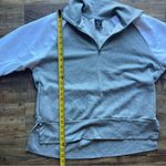 Nike Womens Dry Mock Neck 1/2 Zip Long Sleeve Sweatshirt White Gray Tan Sz Large Photo 4