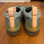 Nike Pink and blue vapor max Photo 1