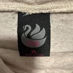 Gloria Vanderbilt  Sports Cream stretch long sleeve top Photo 2