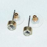 Source Unknown NWOT Dainty Bridal Wedding Party Glam Gold Tone CZ Inset Post/Stud Y2K Earrings Photo 2