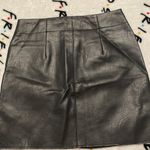 Shinestar Black  leather skirt front double pockets front zip mini Photo 3