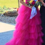 Hot pink strapless prom dress Photo 2