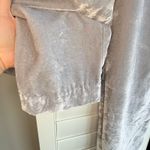 Ann Taylor Crushed Velvet Relaxed Fit Tapered Leg Cropped Pant in Silver Grey size Medium Photo 5