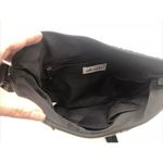 Sakroots  Crossbody shoulder bag Owl Black & White Photo 5