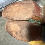 Circle G Size 8M  Corral brown turquoise embroidered western boots Photo 4