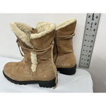 Isotoner Womans Miranda Size 8 Beige Lined Zip Chunky Heel Winter Boots Photo 3