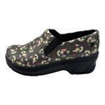 Klogs Shoes Women 8.5 Gray Naples French Me Bulldog Patent Leather Clogs Photo 1