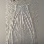 Formal/prom white gown Size L Photo 2