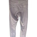 Lululemon - In Movement Crop Leggings 23"
Dark Chrome Sz 8 Photo 4