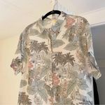 C&C California  Linen Tropical Print Button Down Shirt Ivory/Green Size M Photo 6