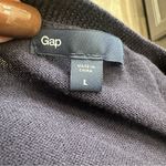 Gap  Women's Navy Blue and Gray Striped Lightweight Cardigan, Size Large Photo 5