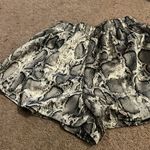 She & Sky  small Flowy shorts Photo 2