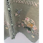 Vintage 90s Short Sleeve Sweater Womens Size M Floral Applique Buttons Embroider Green Size M Photo 7