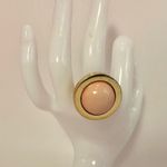 Gold tone and pink cocktail ring Photo 6