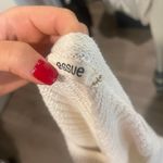 Essue Sweater Top Photo 3