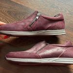 Aerosoles  Sing Along Suede Zip Top Shoes Maroon 8.5 Photo 2