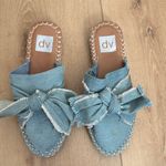 DV by Dolce Vita Women's Blue Denim Bow Mules Size 6.5 Photo 0