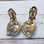 Vintage Clip On Earrings Photo 6