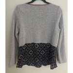 THML  Gray Knit Top with Pattern Print Bottom Sz M Photo 3