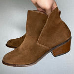Adam Tucker ‎ Ankle Boots Brown Leather Heel Western Style Size 9 Photo 0