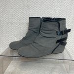 Mudd Gray Hidden Wedge Ankle Bootie with Black straps Womens 8.5M Y2K Style Photo 1