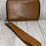 Pour La Victoire  Leather Wristlet Photo 0