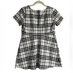 Motherhood Maternity NWOT  HOUNDSTOOTH BLOUSE Photo 2