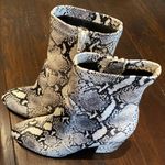 Steve Madden Woman’s Boots Photo 2