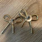 1980s Gold Bow Earrings Photo 2