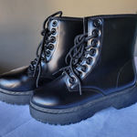 She&In Boots Womens Size 5.5 Black Combat Platform Lace Up Chunky Sole Shoes Photo 0