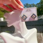 Noir blue dots diamond shape 💠 gold tone studs earrings Photo 2