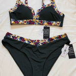 Vetchy Floral Trim Bikini Set Photo 0
