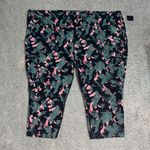 Torrid Happy Camper Performance Core Capri Active Legging With Cargo Pocket 6X / 30 Photo 2