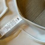 Alo Yoga White Ribbed Cropped Tee Savvy Short Sleeve Workout Tee Size Small Photo 3